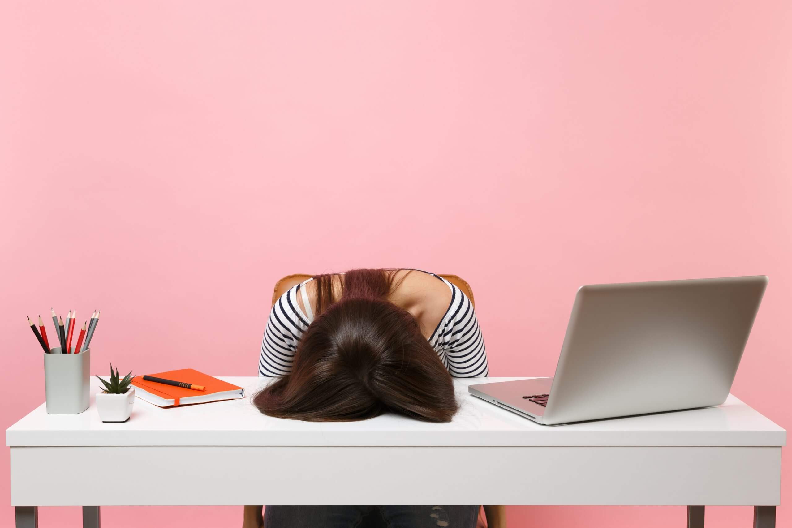 Are you feeling the affects of the Afternoon Slump? Here’s four ways to fix the post lunch lull